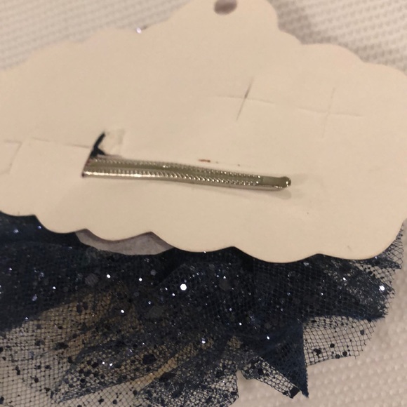 3 for $20🐸 Two Big Bows - Picture 7 of 7